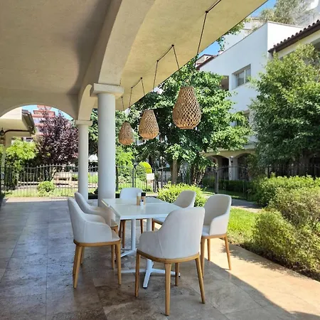 каса реал с 2 спальнями Apartman