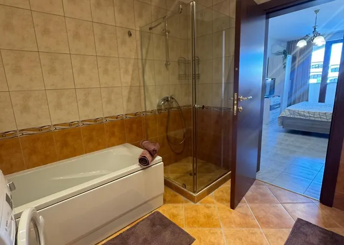 Апартамент каса реал с 2 спальнями