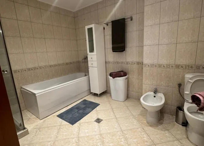 Апартамент каса реал с 2 спальнями *